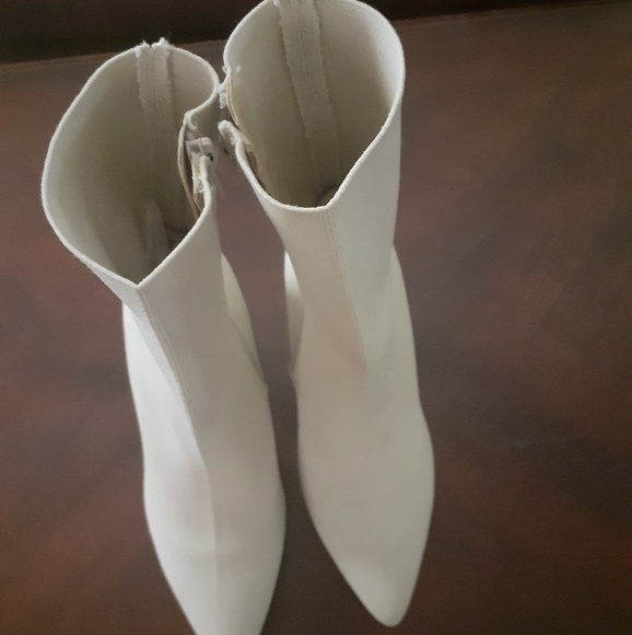 Boots - Picture 3 of 3